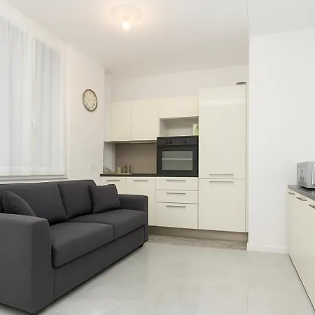 Vivimihome - Ronchi House アパート ミラノ